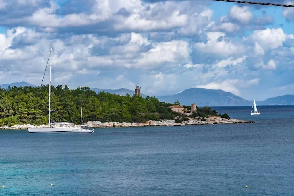 Paradise House Apart2, 5Min Walking Distance To Fiskardo Center