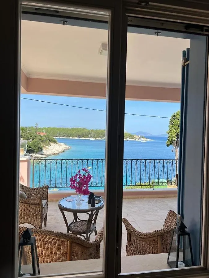 Paradise House Apart2, 5Min Walking Distance To Fiskardo Center 0*,